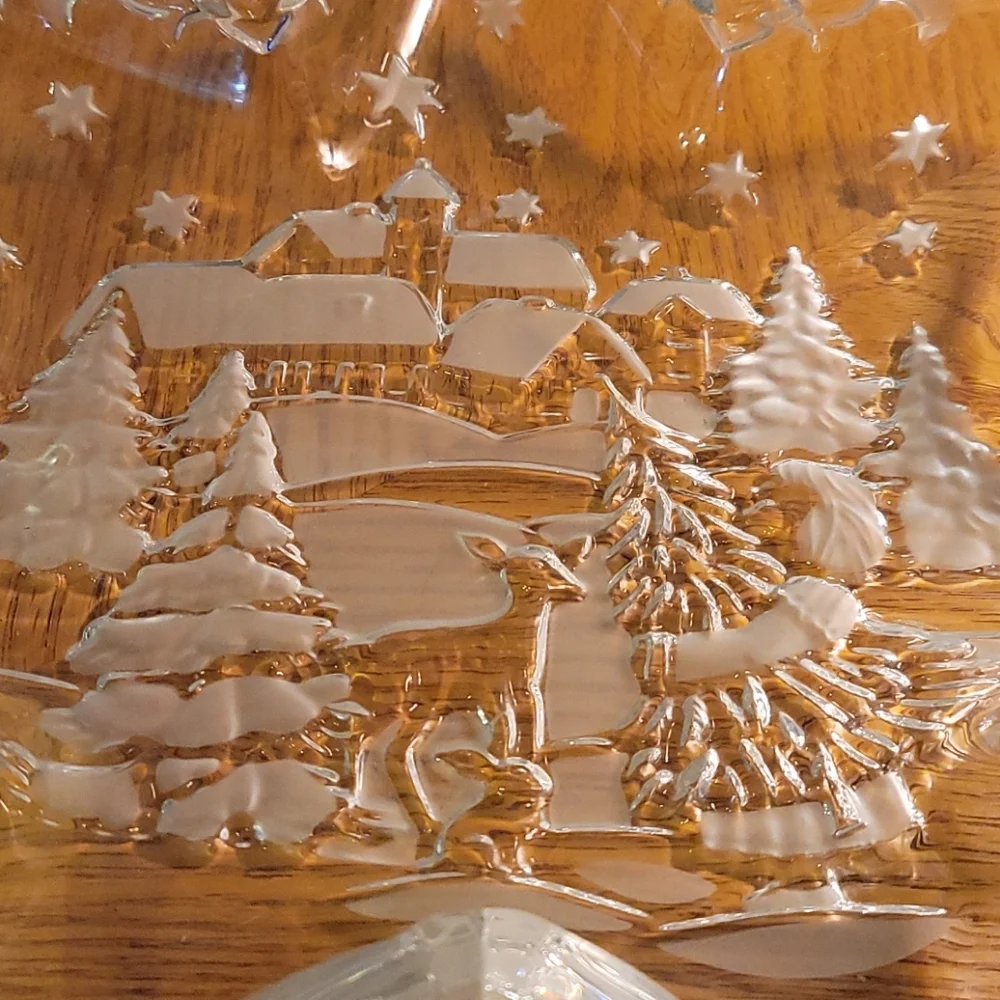 7 Point Star Crystal Platter Winter Scene
